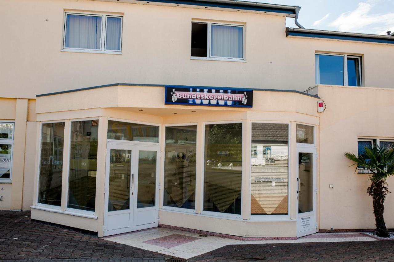 Bach Hotel Porta Westfalica Exterior photo